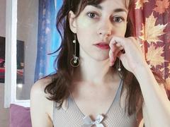 Barbariana - female with brown hair webcam at xLoveCam