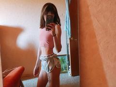 Barbariana - female with brown hair webcam at xLoveCam