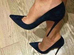 Barbarica - female with  big tits webcam at xLoveCam