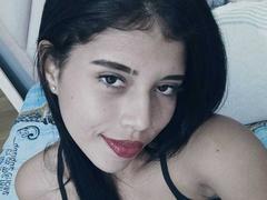 BarelyLegel - female with black hair webcam at xLoveCam