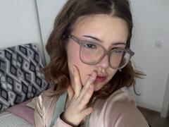 BarrieGromley - female with black hair and  big tits webcam at xLoveCam