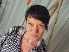 BDSM-Day - female with black hair webcam at xLoveCam