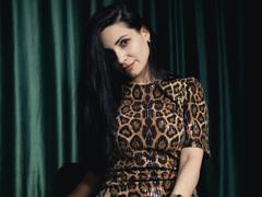 BeatriceWoods - female with black hair and  big tits webcam at LiveJasmin