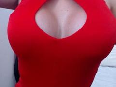 LauraaHentaiiHot - female with black hair and  small tits webcam at xLoveCam