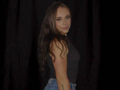 BeautyBellaX - female with brown hair and  small tits webcam at xLoveCam