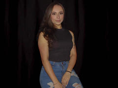 BeautyBellaX - female with brown hair and  small tits webcam at xLoveCam