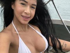 BebeLli69 - female webcam at xLoveCam