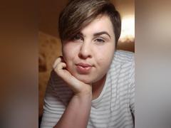 BeckyAndEllen from xLoveCam