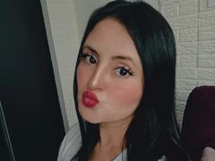 BelenRose - female with brown hair webcam at xLoveCam