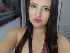 BelenRose - female with brown hair webcam at xLoveCam