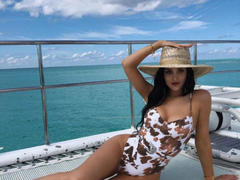 BellaBabeXx - female with black hair and  big tits webcam at xLoveCam