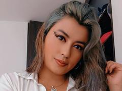 BellaBlue69 - blond female webcam at xLoveCam