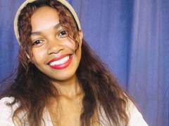 BellaCeleste from xLoveCam