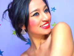 BellaConejita - female with black hair webcam at xLoveCam