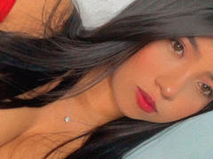 EmilyHansel468 - female with black hair and  big tits webcam at ImLive