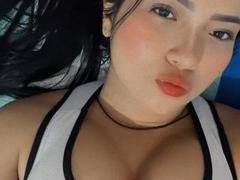 EmilyHansel468 - female with black hair and  big tits webcam at ImLive