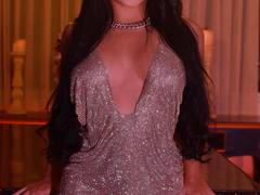 BellaDiore from xLoveCam