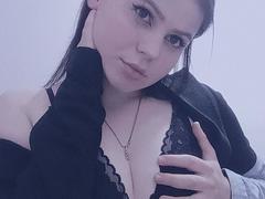 BellaEloise - blond female with  small tits webcam at xLoveCam