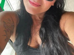 BellaGangster-hot - female webcam at xLoveCam