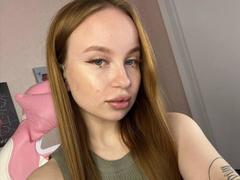 BellaLuvv - female webcam at xLoveCam