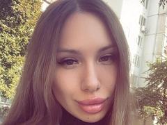 BellaLuxix - female webcam at xLoveCam