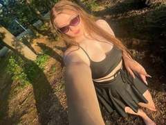 BellaMuse-hot - female with brown hair webcam at xLoveCam