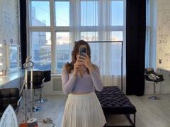 JoanCompston - female with brown hair webcam at LiveJasmin