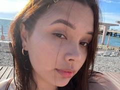 BellaSunray - female webcam at xLoveCam