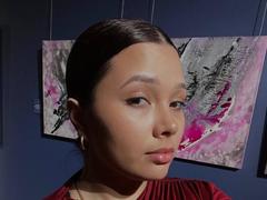 BellaSunray - female webcam at xLoveCam