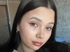 BellaSunray from xLoveCam