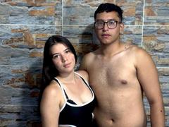 BellaThorSexUnlimit - couple webcam at xLoveCam