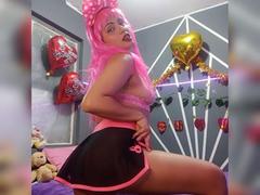 Belladamalov - female with black hair webcam at xLoveCam