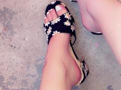 Sheytanna - female with brown hair webcam at xLoveCam