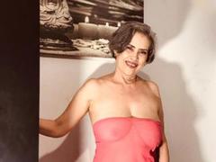 BelleBlondx - female with brown hair and  big tits webcam at xLoveCam