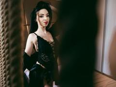 PetiteJojo - female with black hair webcam at LiveJasmin