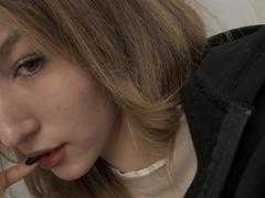 BelleNakahiki - blond female with  big tits webcam at xLoveCam