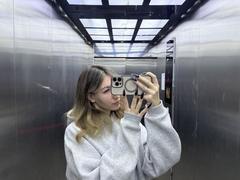 BelleNakahiki - blond female with  big tits webcam at xLoveCam