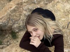 Bellezzaa - female webcam at LiveJasmin