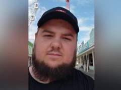 BenArtX from xLoveCam