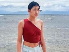 Berburakaa - shemale with black hair webcam at xLoveCam