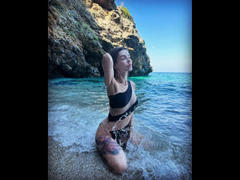 BerlinerGirl89-hot - female with brown hair webcam at xLoveCam