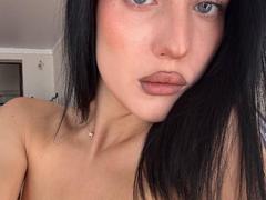 BessieSevcik - female with black hair and  big tits webcam at xLoveCam