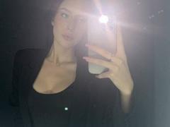 BessieSevcik - female with black hair and  big tits webcam at xLoveCam