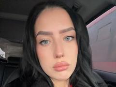 BessieSevcik - female with black hair and  big tits webcam at xLoveCam