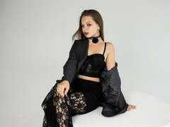 BethCutie - female webcam at xLoveCam