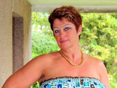 BettinaHott from xLoveCam