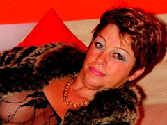 BettinaHott from xLoveCam