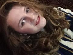 BettyBloom-hot - blond female webcam at xLoveCam