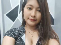 BettyStar from xLoveCam