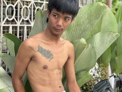 BiMonsterCock from xLoveCam